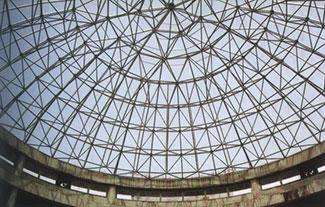 武威铝镁锰板屋面网架在设计时要注意哪些细节